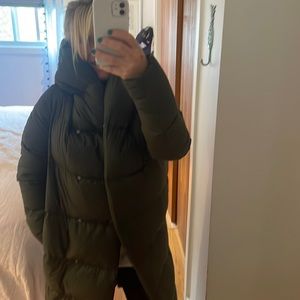 Long lulullemon olive green puffy parka size 6. Wore a handful of times